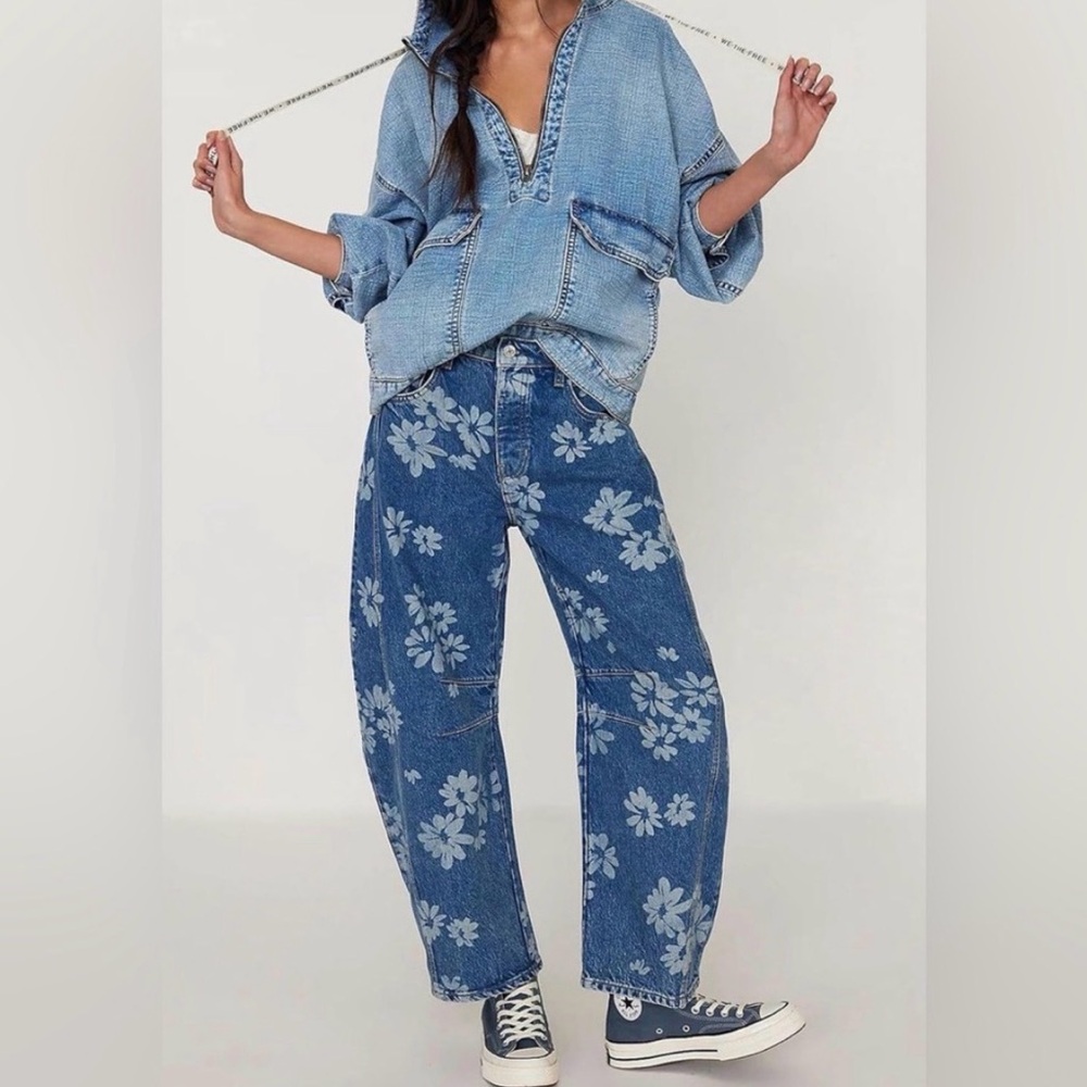 Floral Wide Leg Jeans floral barrel, jeans, size 2X